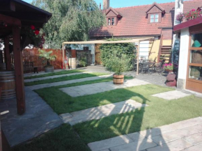 Hostinec a penzion Dolní Dvůr, Veřovice